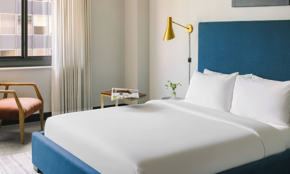Connecticut Ave - K Street Apartment | Sonder The Quincy | Queen Room+