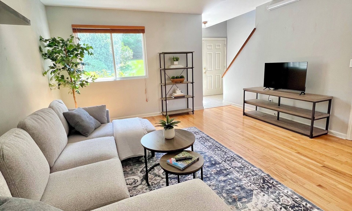 Vernon House | Spacious, Updated, Perfectly located Private Townhome
