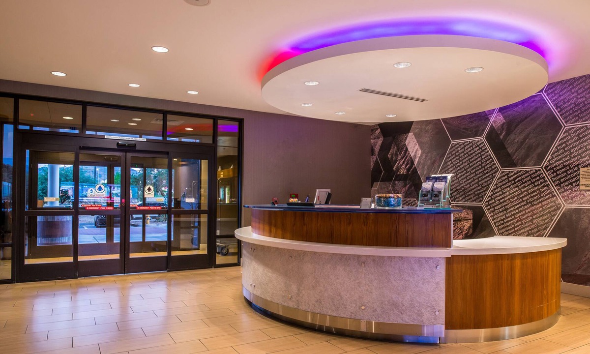 Kingman Hotel | SpringHill Suites by Marriott Kingman Route 66