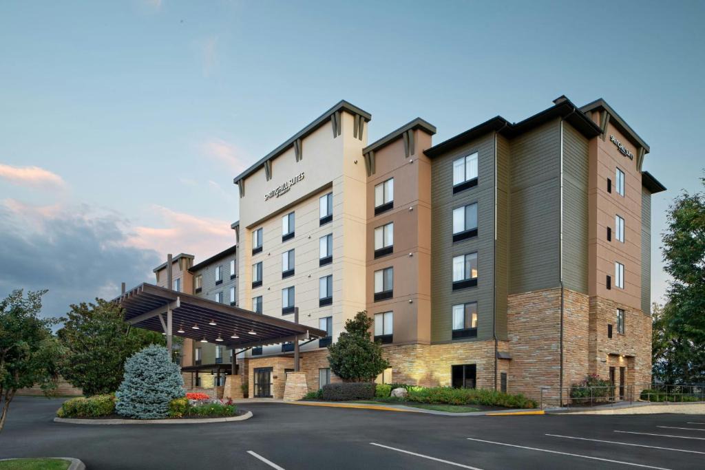 Pigeon Forge Hotel | SpringHill Suites Pigeon Forge