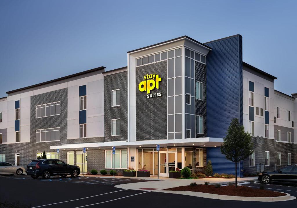 Lebanon Hotel | stayAPT Suites Lebanon-Nashville Area