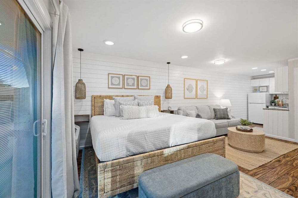 Inlet Beach Apartment | 🌊 Steps to Beach | King Bed | Bunk Beds | Pool | Full Kitchen