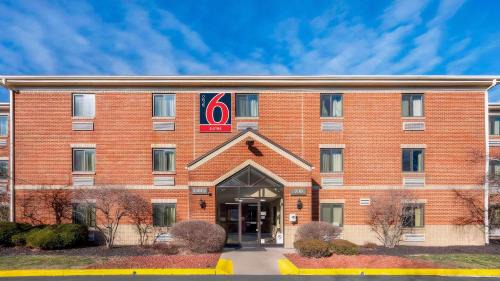 Florence Hotel | Studio 6 Extended Stay Florence KY - Meijer Dr Cincinnati