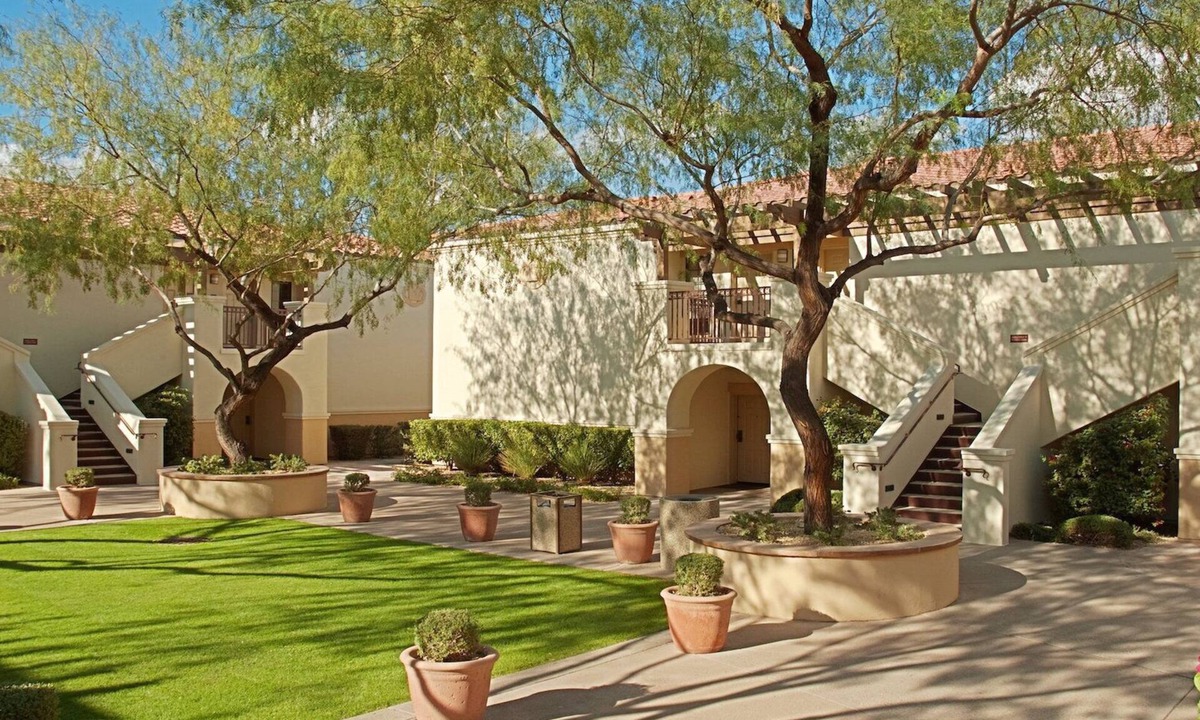 South Mountain Resort | Studio Suite in Valley of the Sun!