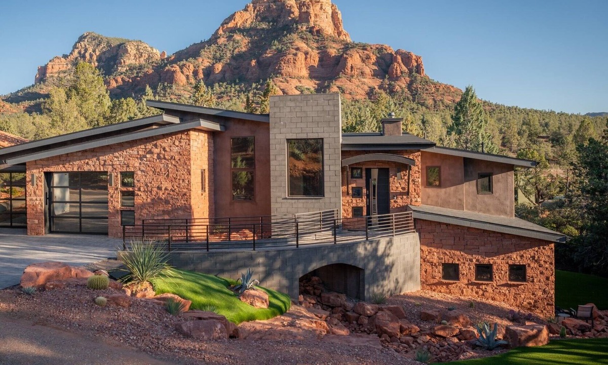 Sedona House | Stunning New Modern Getaway