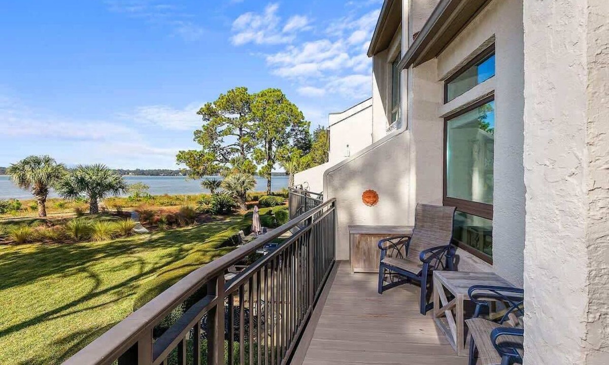 South Beach Condo | Stunning Oceanfront Views! Pool, Beach Hilton Head