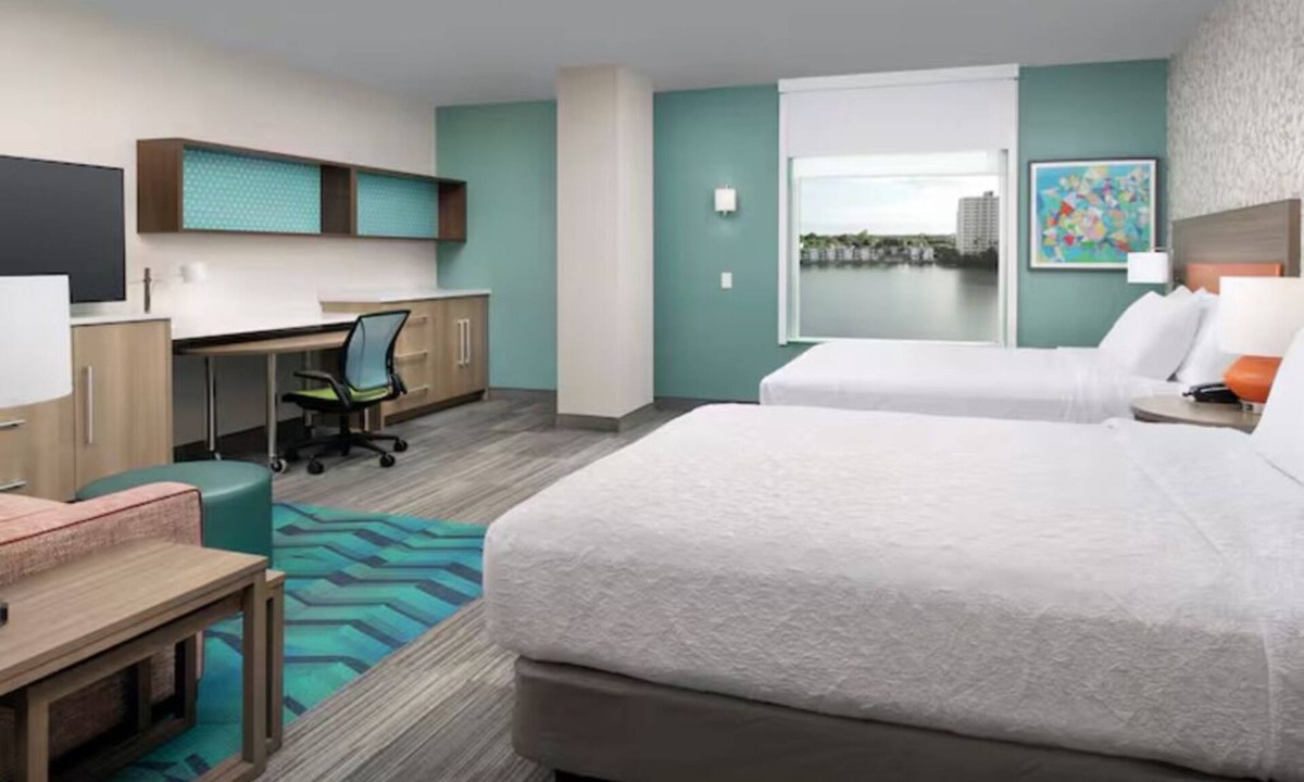 Ludlam Hotel | Stylish Comfort Near Miami Airport with Easy Access to Downtown Attractions