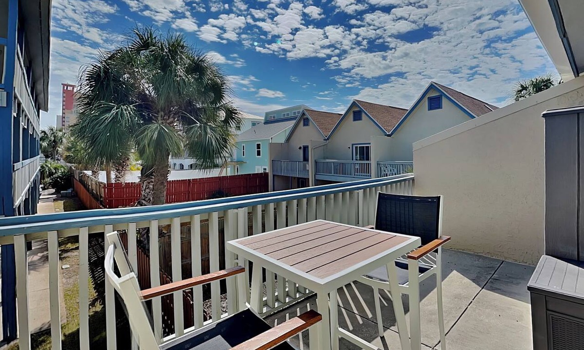 Holiday Beach Condo | Sunswept Condominium #210 | Gulf View + Resort Amenities