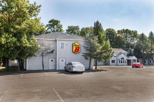 Schenectady Hotel | Super 8 by Wyndham Schenectady/Albany Area