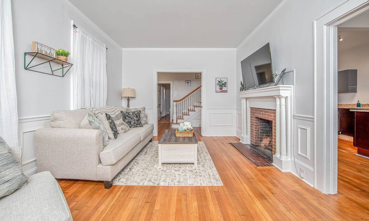 Terry Sanford House | Terry Sanford Guest House