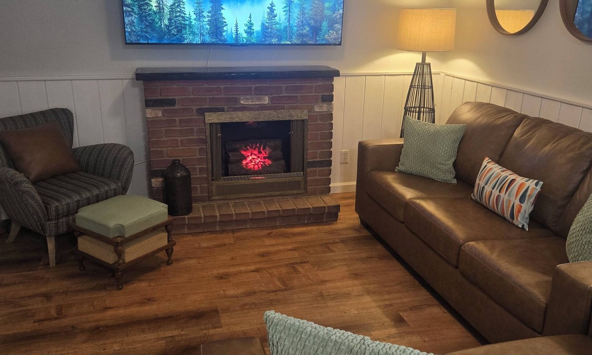 Pine Cabin | The Suite at Pine Ranch in Pine AZ where Elk and Deer visit on a regular basis!