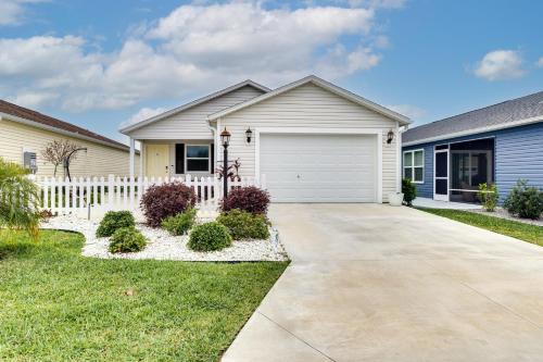 Wildwood House | The Villages Home w/Golf Cart & Community Pools!