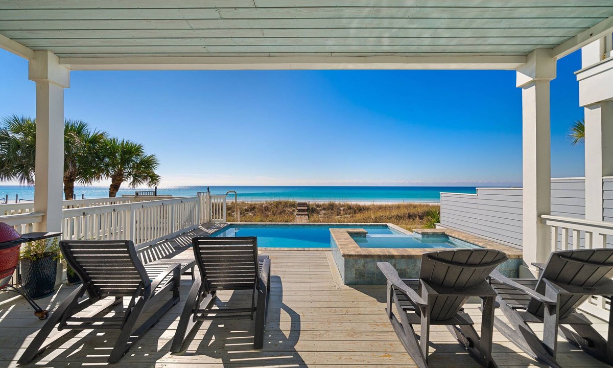 Laguna Beach Estates House | "Tide Life" - Perfect Sized Family Beach House