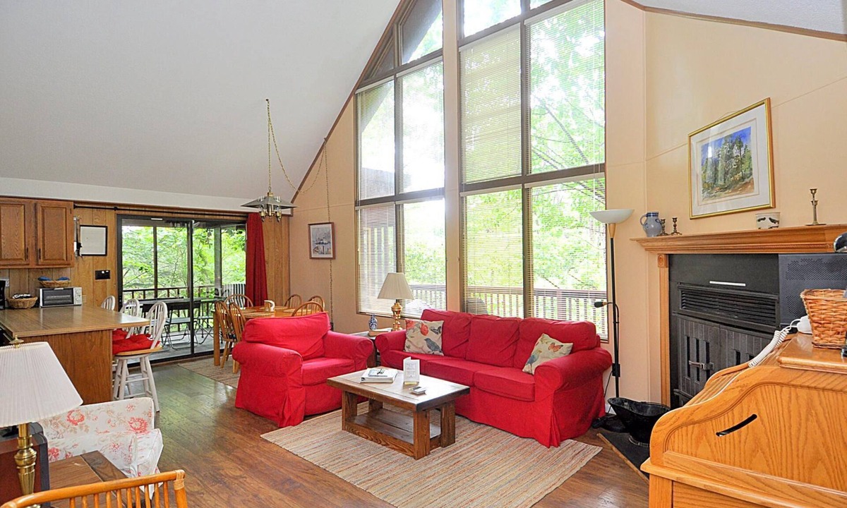 The Woods House | Treetop Cabin
