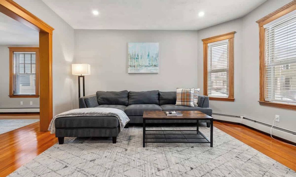 South Medford Condo | Tufts 2 Bed + Office & Free Parking
