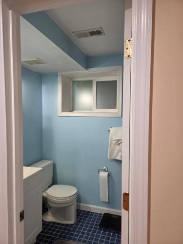 West Laurel Apartment | Two bedroom apartment in quiet neighborhood