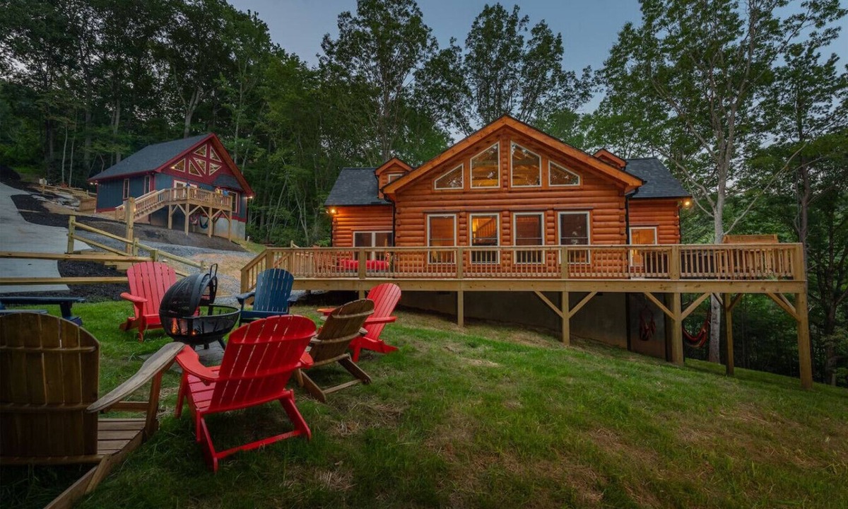 Fairview Cabin | Two Modern Cabins Retreat Near Asheville