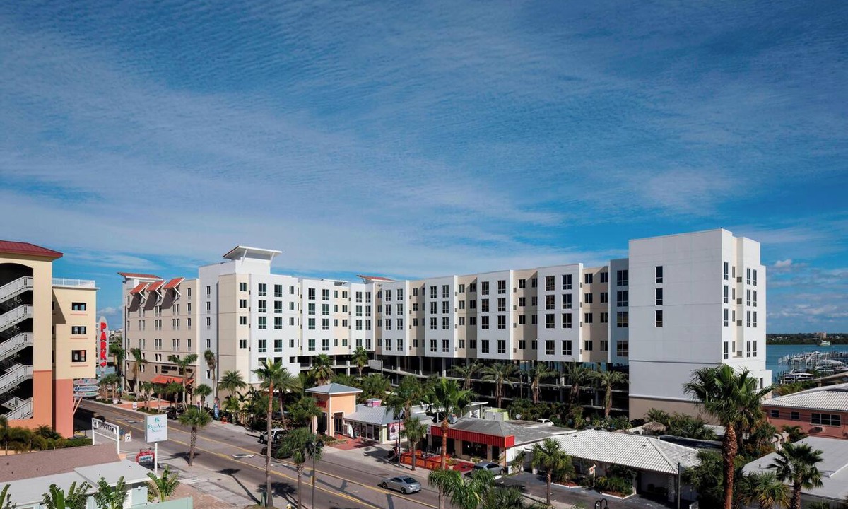 Clearwater Beach Hotel | Ultimate Beach Escape! Near Clearwater Beach, Pool, Restaurant and Bar