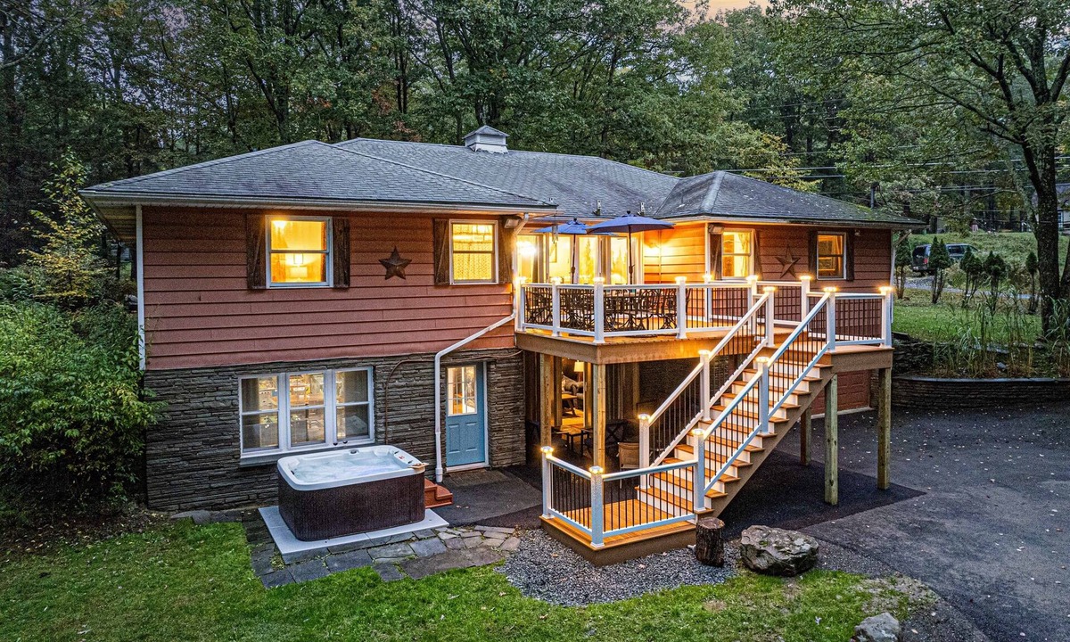 Dingmans Ferry House | Ultimate Poconos Home: Theater, Arcades, Hot Tub