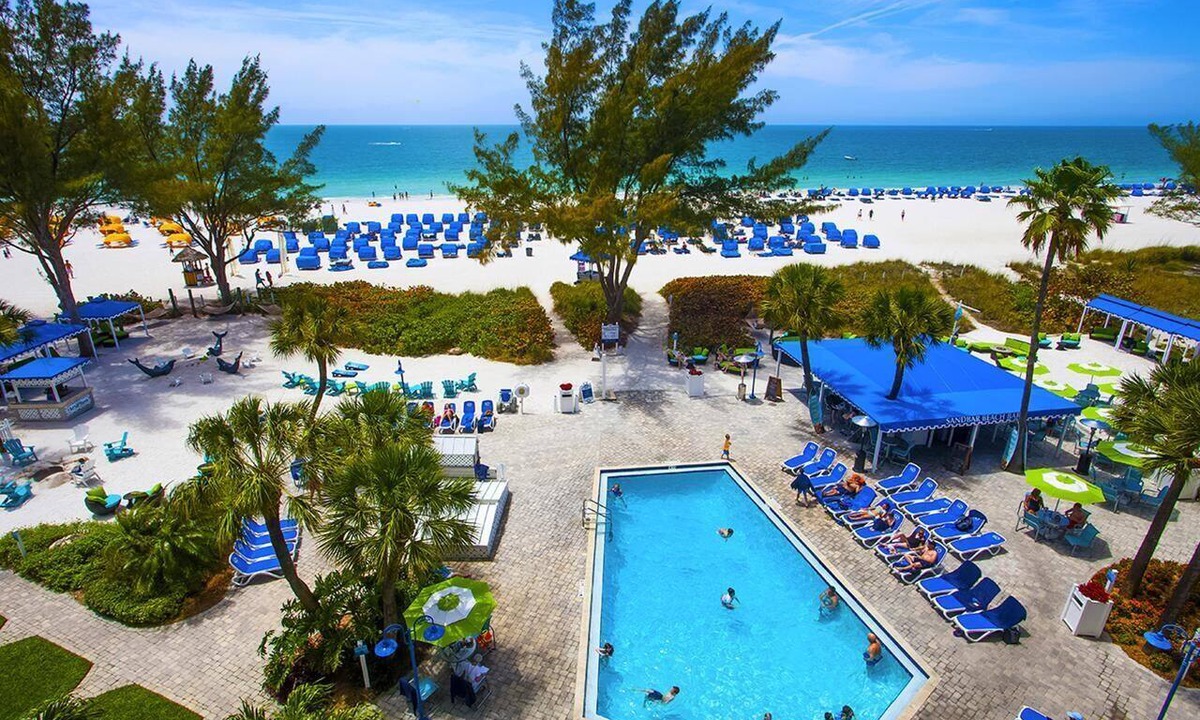 St. Pete Beach Hotel | Unwind in Our Florida Haven! 2 Spacious Units, Outdoor Pool!