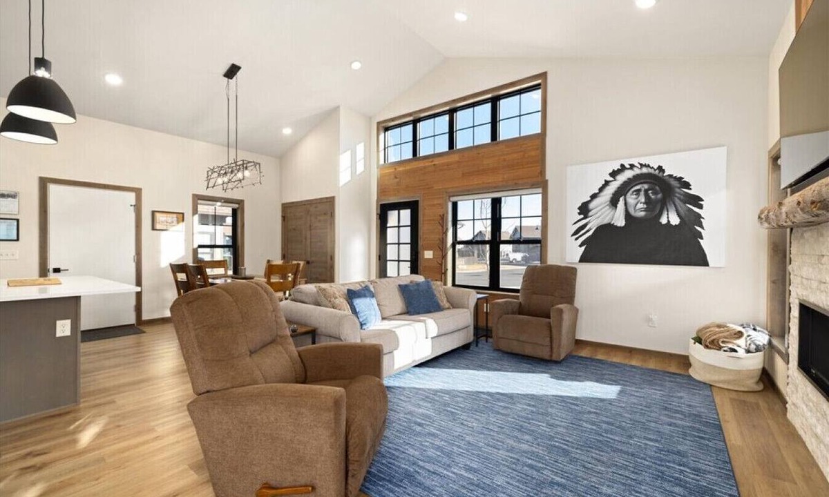 Red Lodge House | Upscale Mountain Retreat | Private Hot Tub