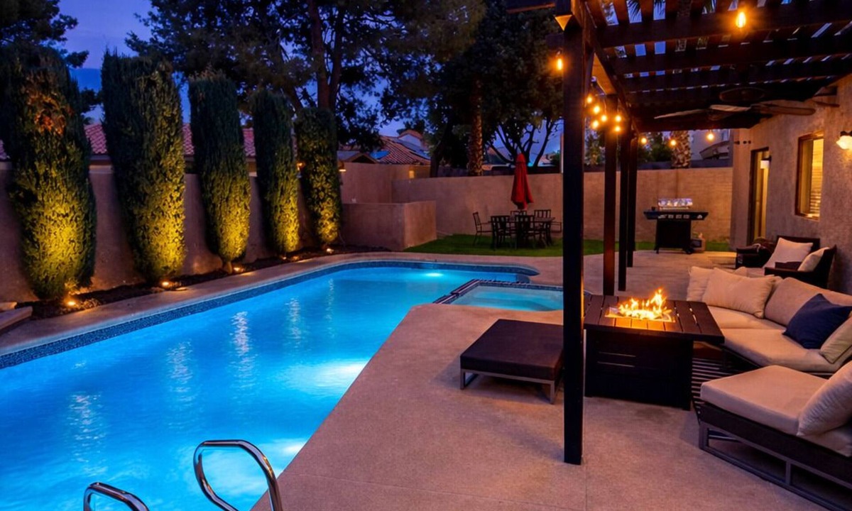 Green Valley House | Vegas Heated Pool+Spa Oasis, 15 Min to Strip