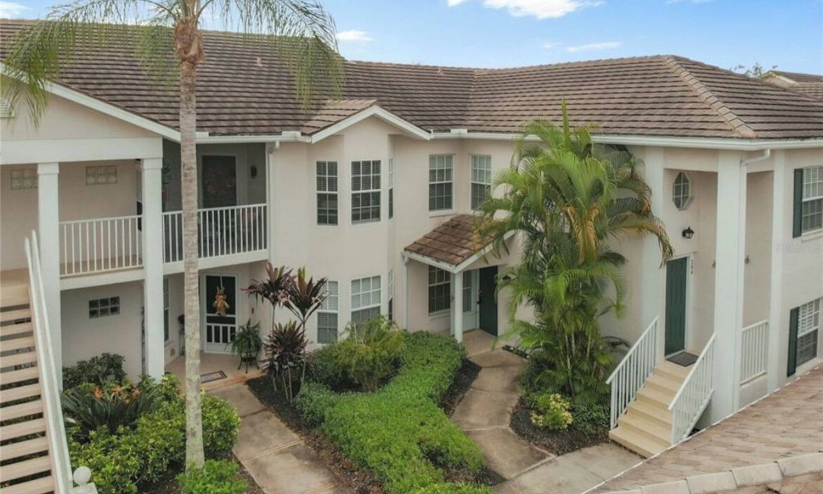 Plantation Condo | Venice Vacation Retreat