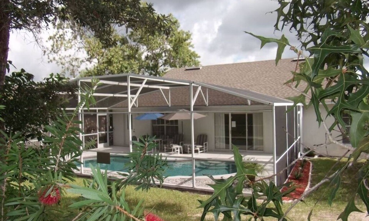 Sunridge Woods Villa | Villa with Private Pool in Conservation Area