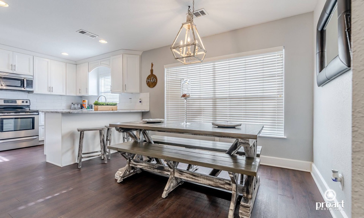 Holiday Isle House | Vitamin Sea 0.6 miles to beach, monthly discount