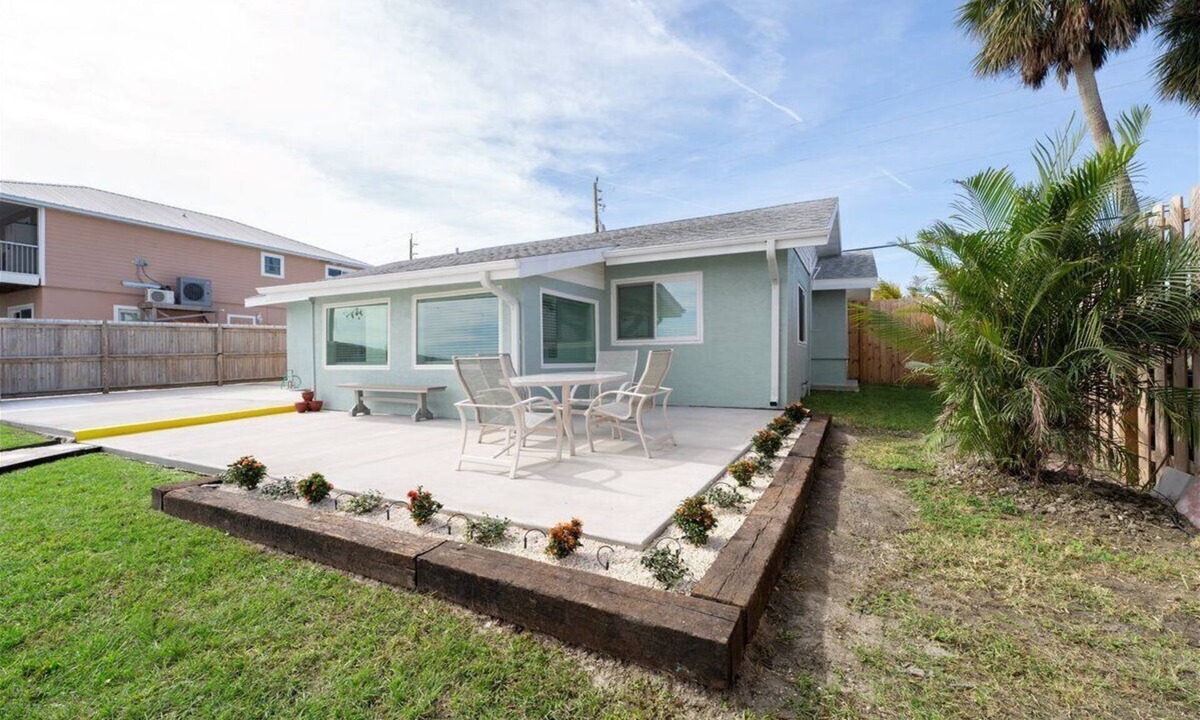 Fullers Earth House | Waterfront Escape on the Manatee River - Charming 3-bedroom house in Ellenton