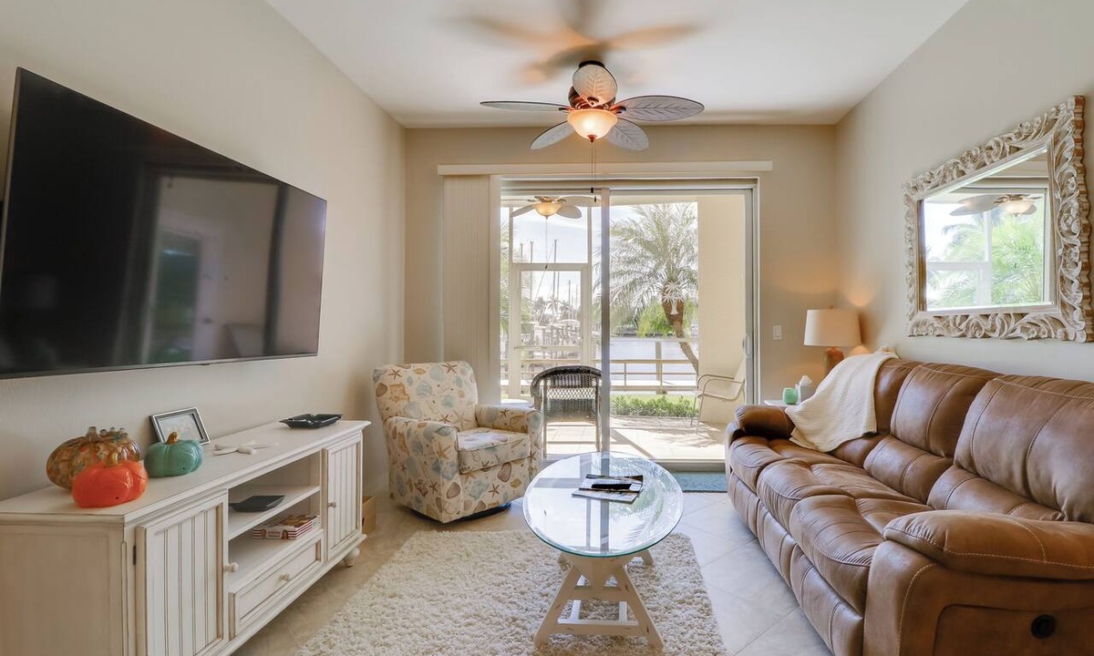Burnt Store Marina Condo | Waterfront Punta Gorda Condo w/Pool Access!