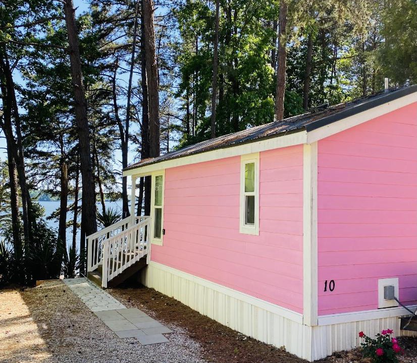 Steele Creek House | Waterview Studio with Private Porch #10 at Long Cove Resort