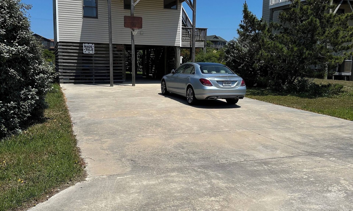 South Nags Head House | Well kept, comfortable, Ocean View, Steps to Beach, Sunrise & Sunset Views