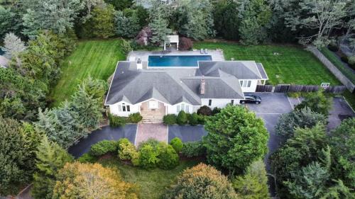 Westhampton House | West Hamptons 5BR 5Baths Heated pool