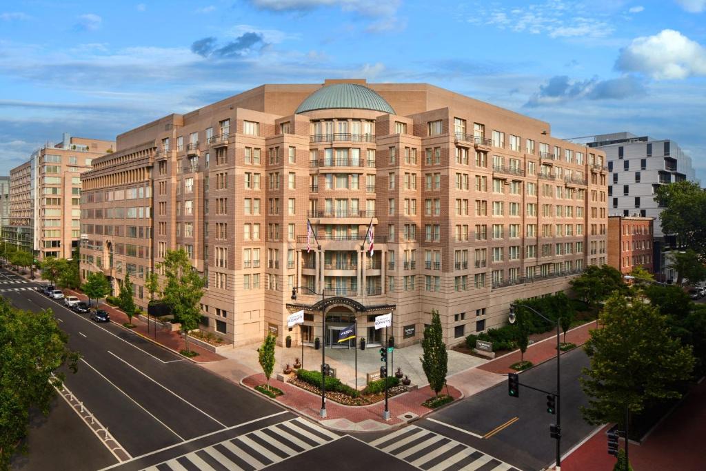 West End Hotel | Westin Georgetown, Washington D.C.