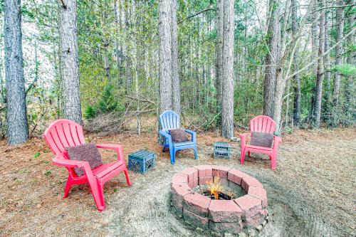 Claxton House | WFH-Friendly: Rural & Secluded Gem in Claxton!