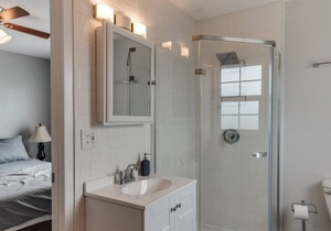 Casa Tranquila, 3 bd2 bath, upper apt, sleeps 6-7