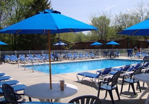 Island Club 6