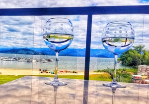 Location/Lakeside/BoatSlip!