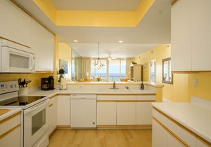 Navarre Regency #809: Creating the Perfect Vacation - One Guest At A Time.