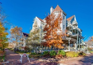 St Elmo 212 condo