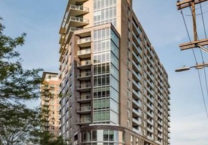 Stay near Metro! Kitchen, Pool & Spa | nr Downtown & Parks