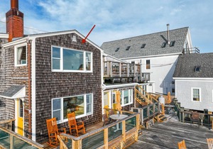 The Timberwind - Inn on the Harbor