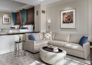 Vegas Adventure! 2 Spacious Units, Pools,