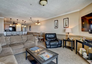 Wrightsville Dunes H-2B - Oceanfront condo with community pool, tennis, beach