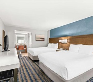 Chula Valley Hotel 