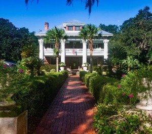 Herlong Mansion Breakfast 