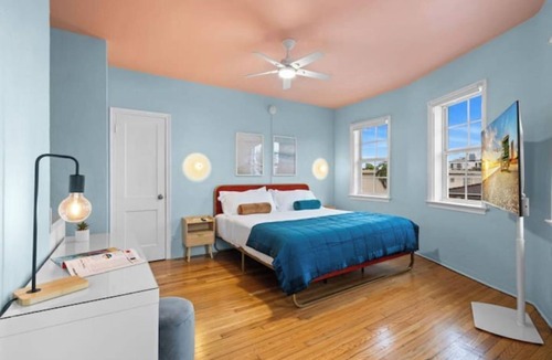 North Beach Hotel | #06 Unique Rounded-Unit in Mid-century Art-Déco Building Kingsize Bed PetsOK