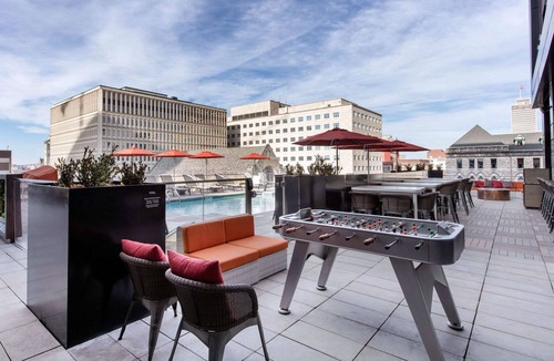 Sobro Hotel | 1-Bedroom Suite at a 4⭐️ Hotel