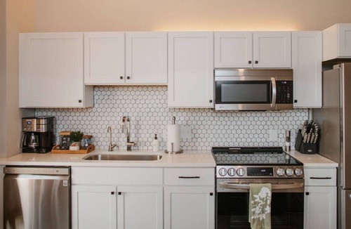 Jonesville Apartment | 1 Bedroom Suite Downtown Elkin Yadkin Valley